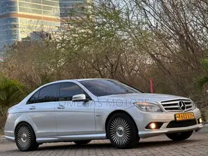 Mercedes-Benz C200 2010 Silver
