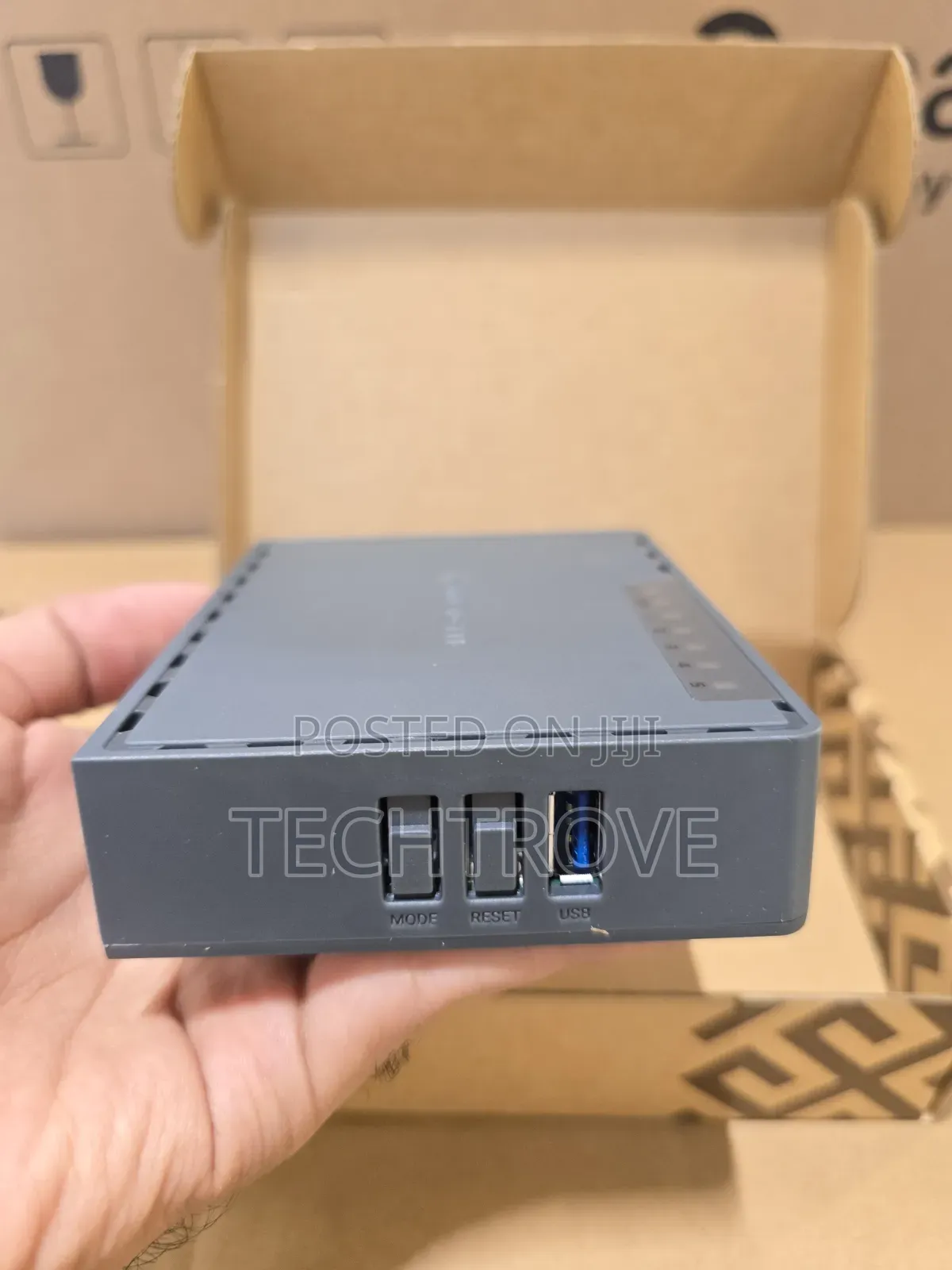 MikroTik E60iUgs Hex S