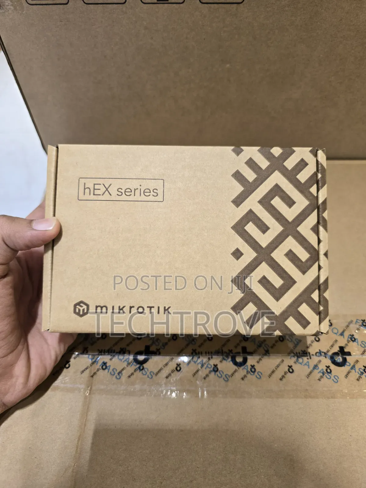 MikroTik E60iUgs Hex S