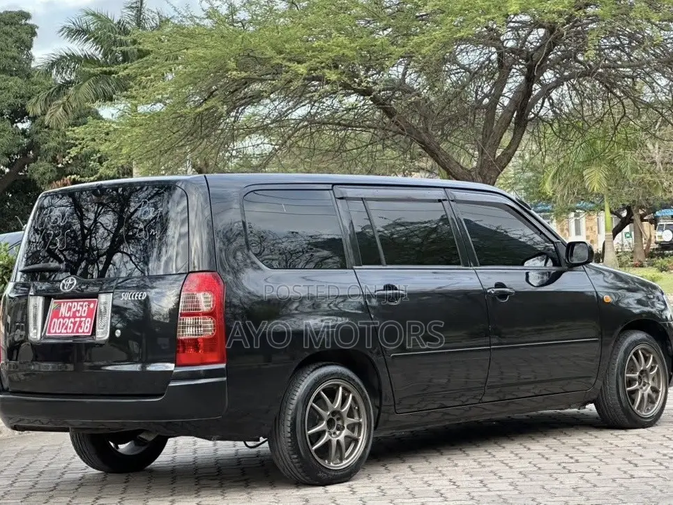 Toyota Probox 2004 Black