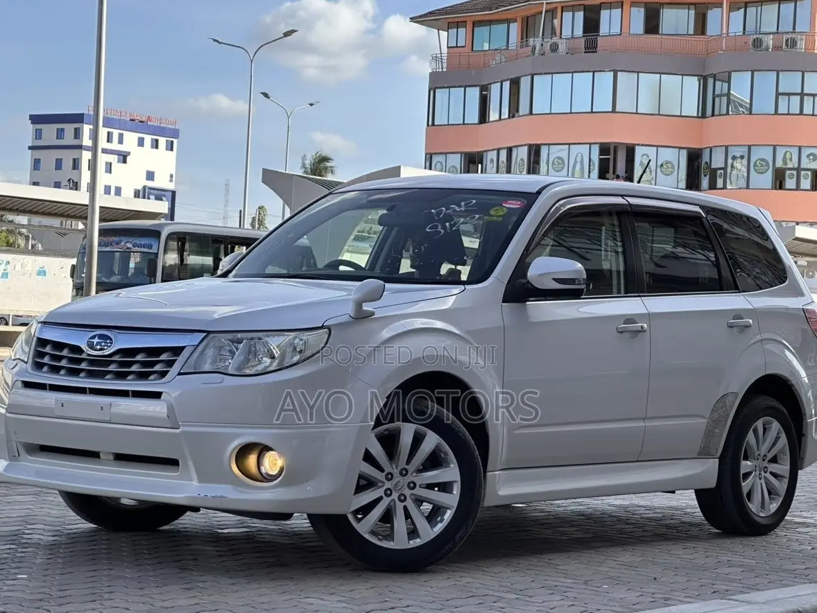 Subaru Forester 2011 White