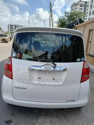 Toyota Ractis 2007 White