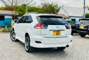 Toyota Harrier 2005 White