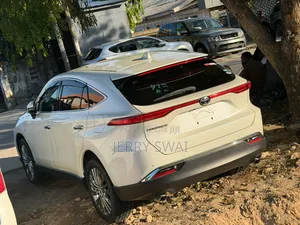 Toyota Harrier 2021 White