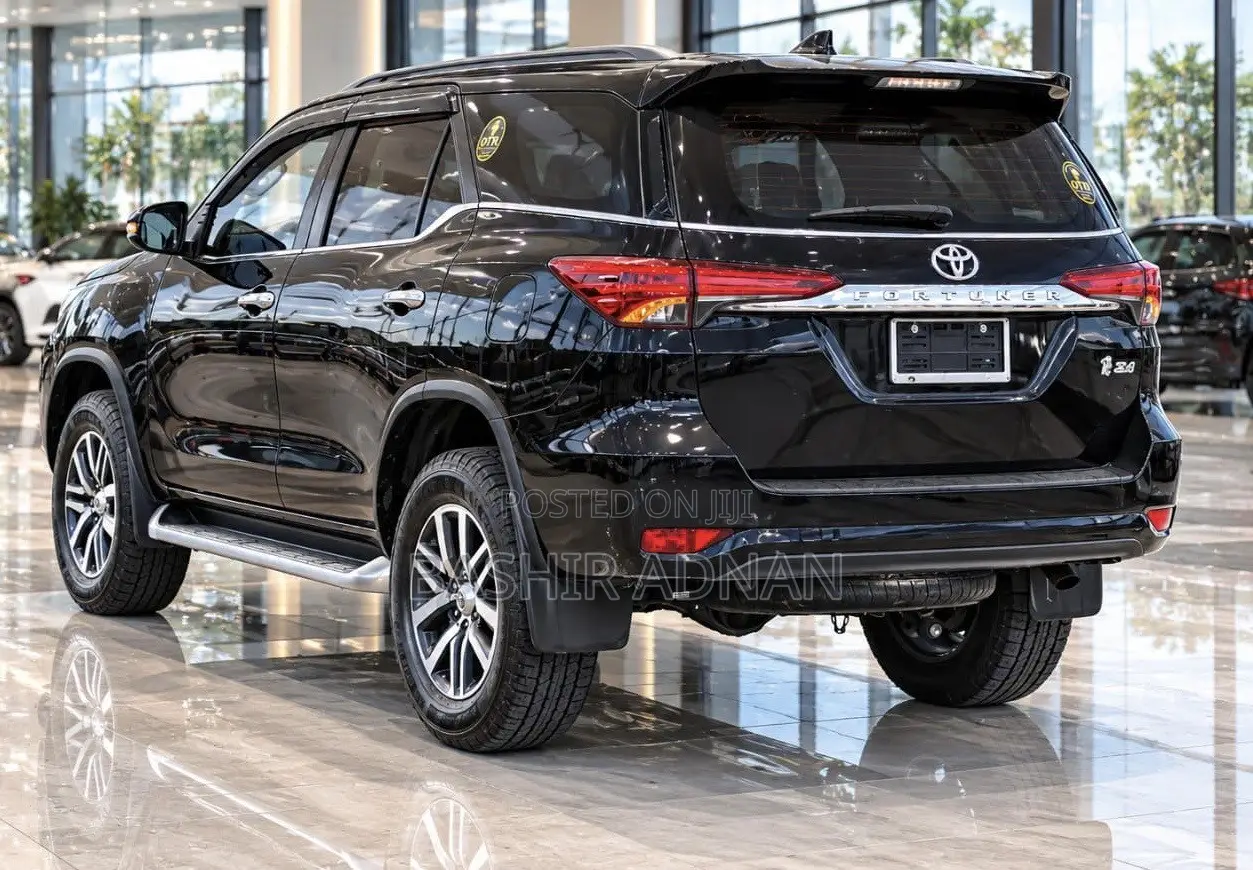 Toyota Fortuner 3.0 D AWD 2019 Black