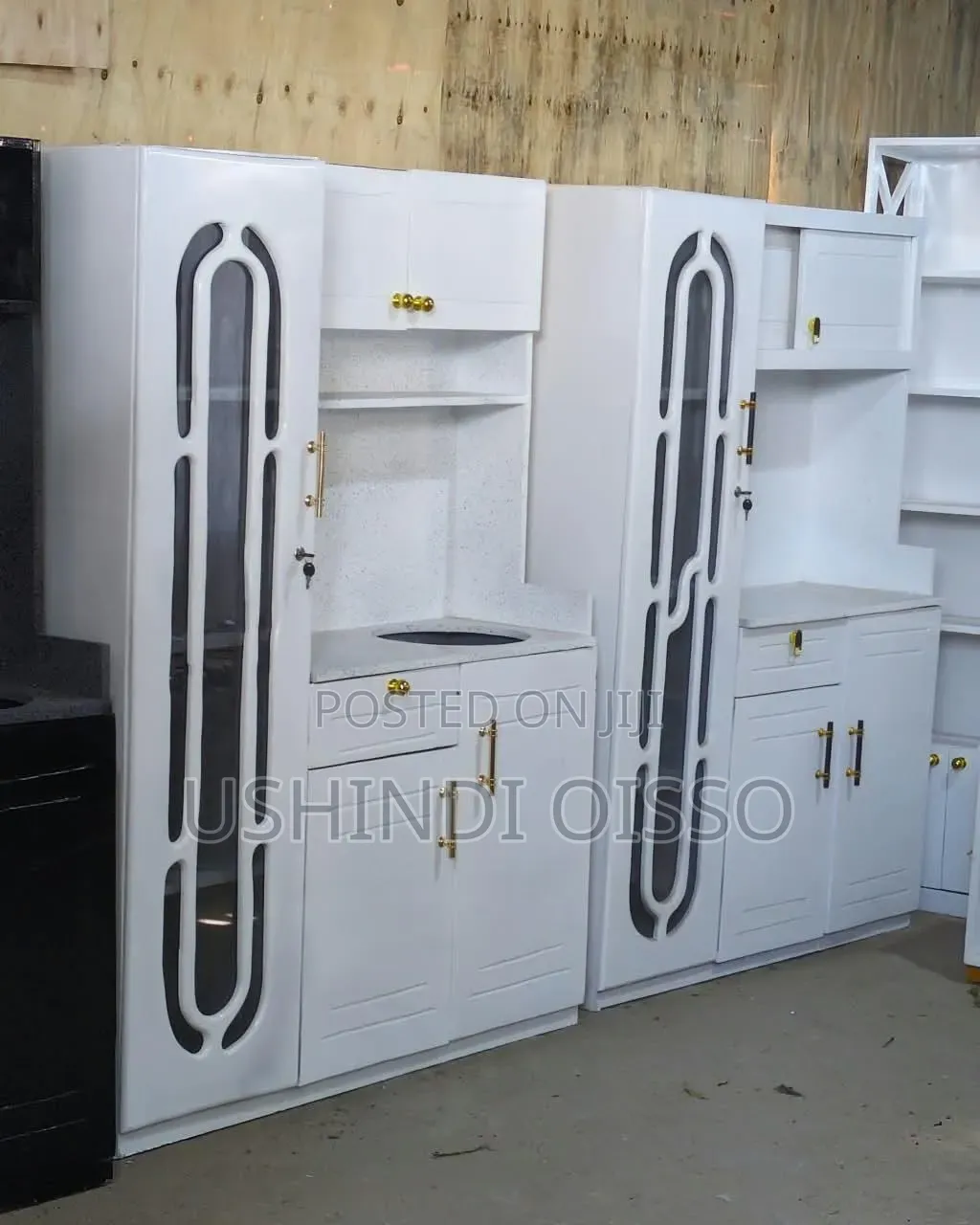 Kitchen Cabinet Mpya Kabisa