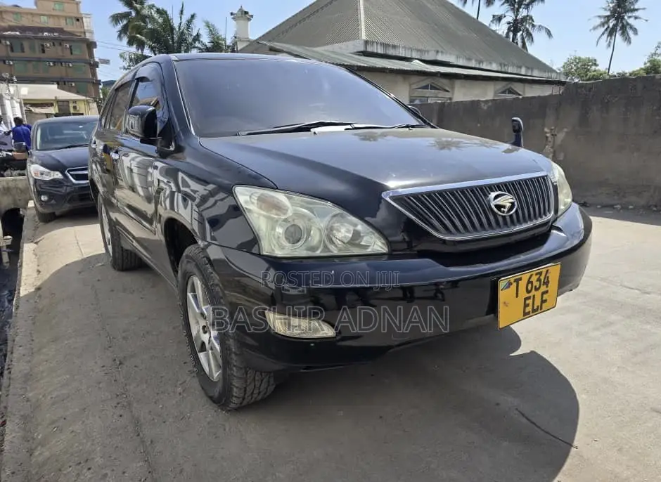 Toyota Harrier 2005 Black