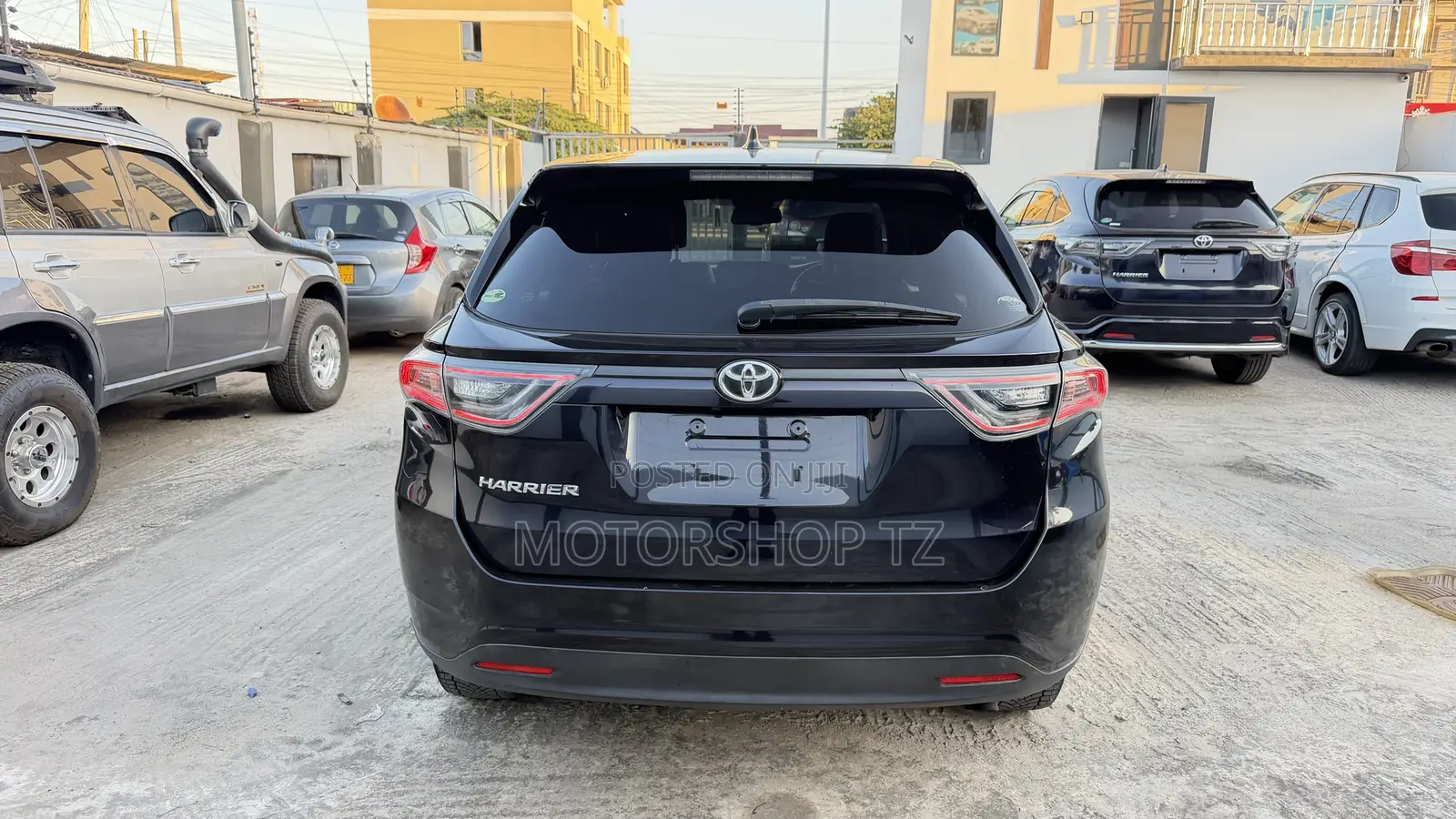 Toyota Harrier 2.0 2014 Purple