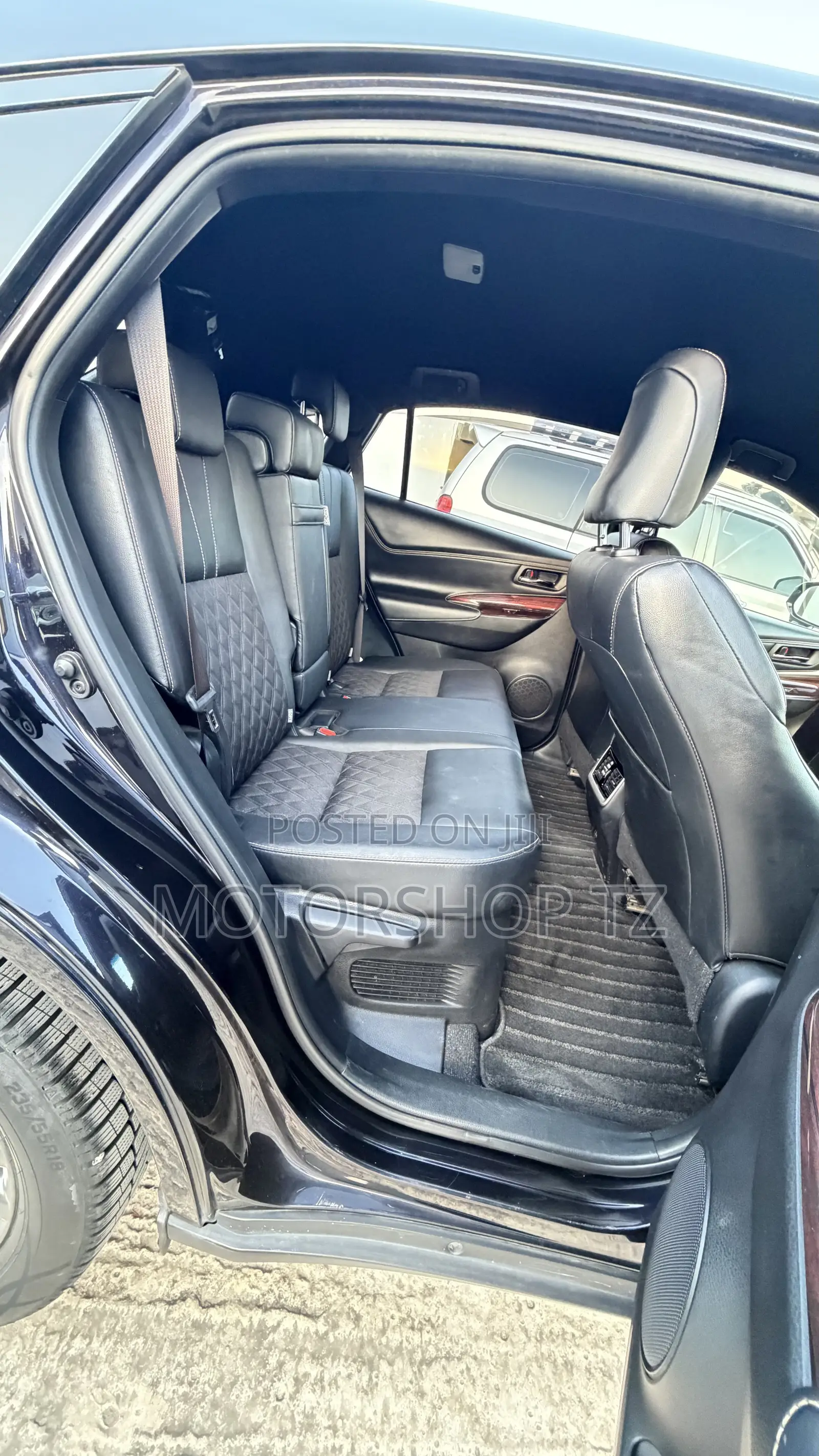 Toyota Harrier 2.0 2014 Purple