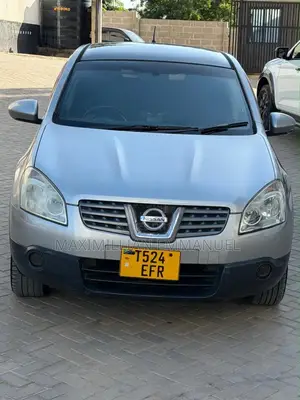 Nissan Dualis 1990 Silver