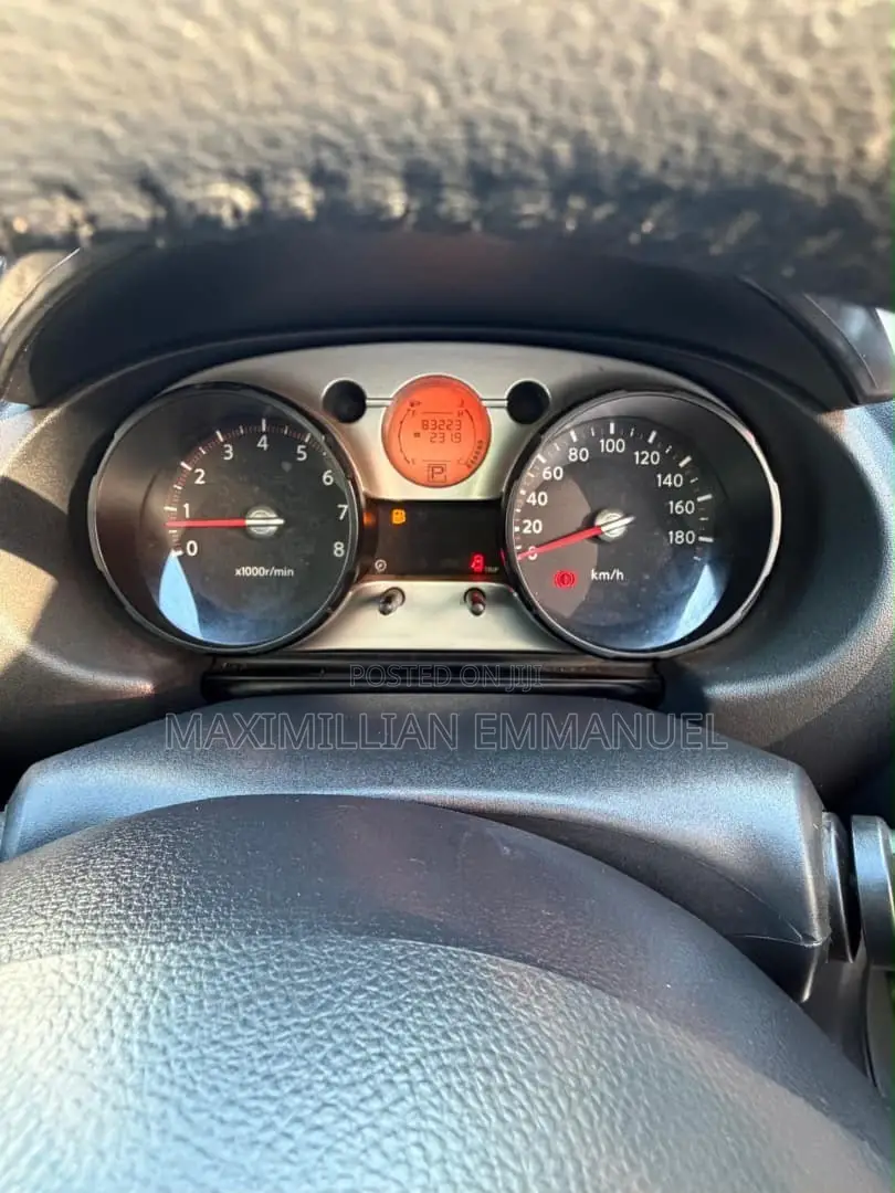 Nissan Dualis 1990 Silver