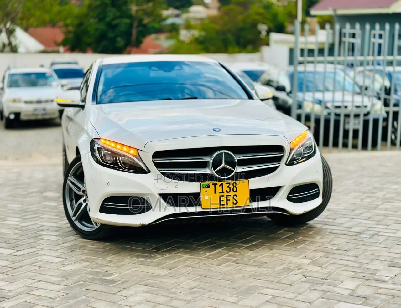 Mercedes-Benz C200 2014 White