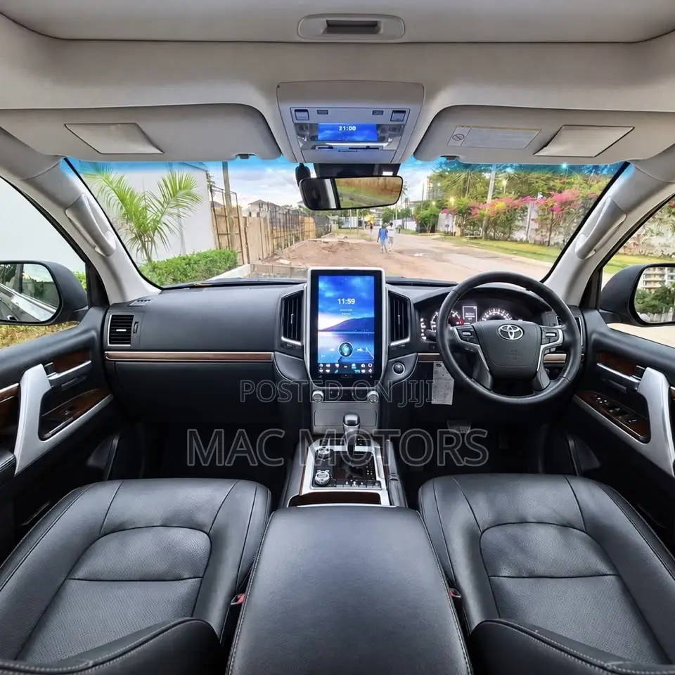Toyota Land Cruiser 2018 Gray