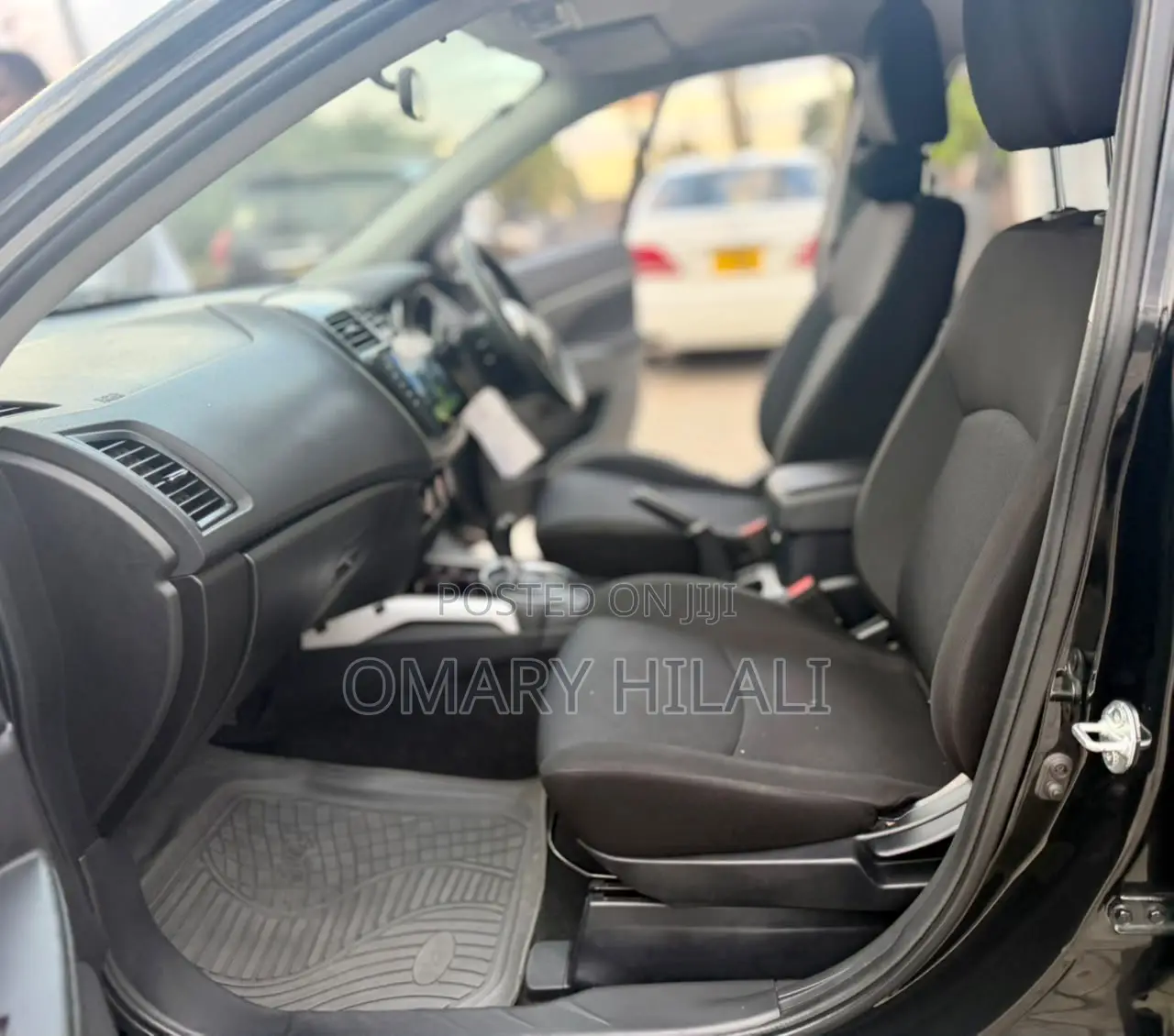 Mitsubishi RVR 2.0 2011 Black