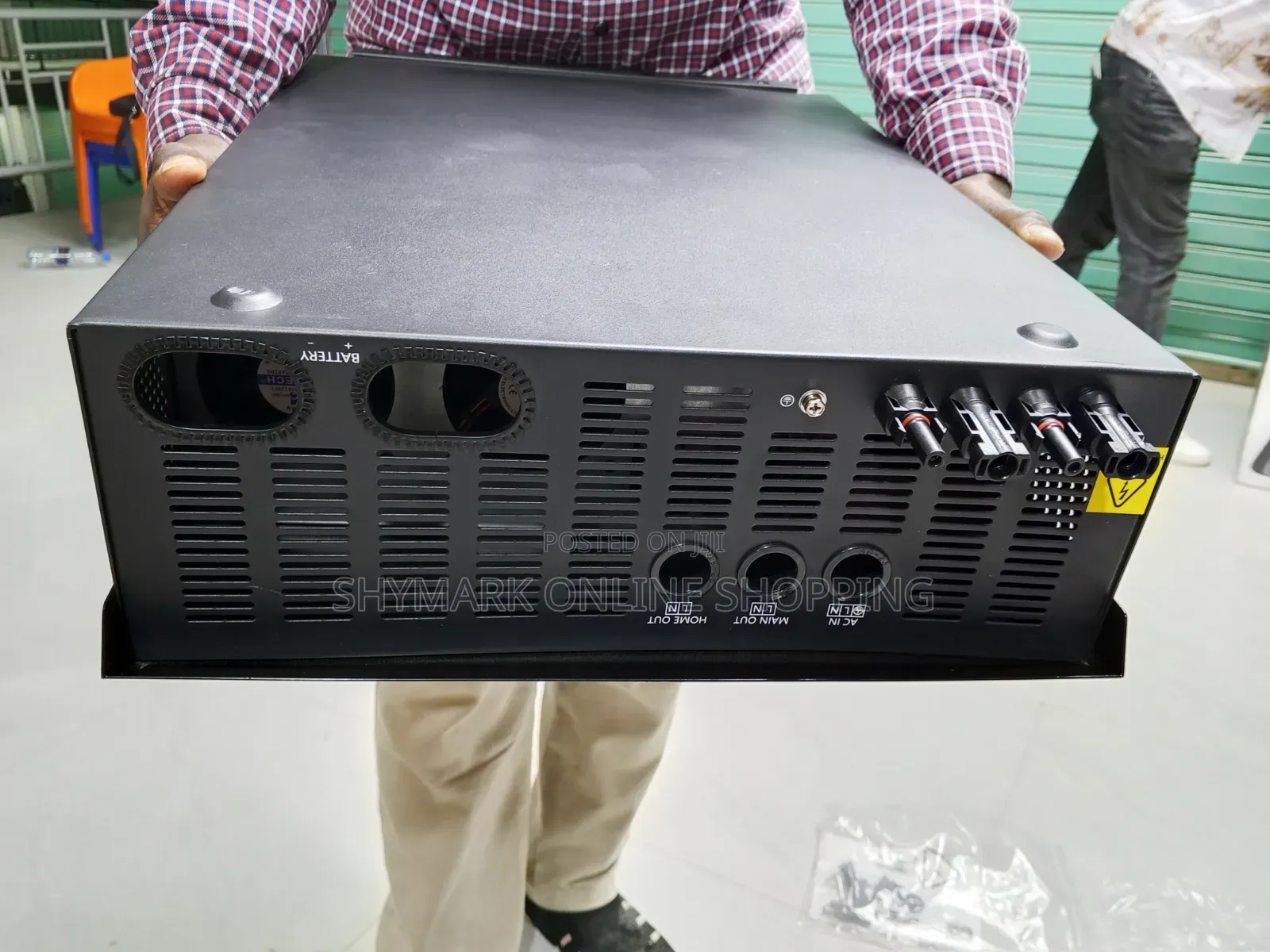 SKE (Smart Key Energy) PH21-10.2K Hybrid Solar Inverter