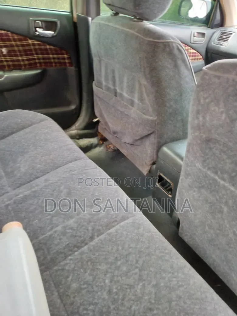 Toyota Carina 1999 Black