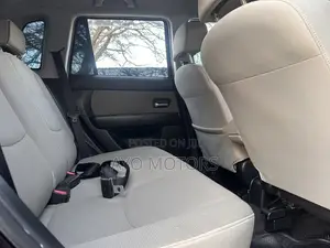 Mazda Verisa 2006 Burgundy