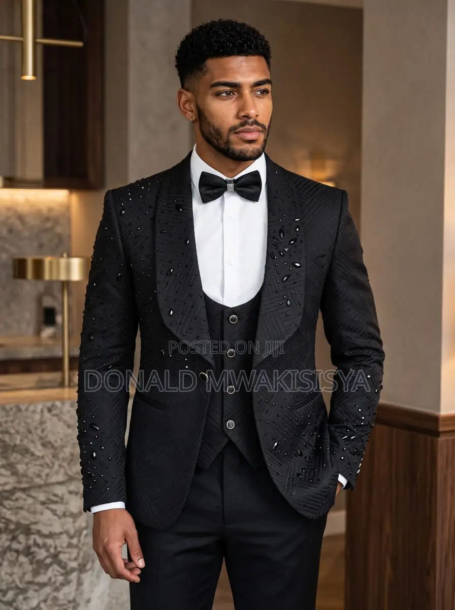 *Luxury Black Diamond Tuxedo - 3 Piece