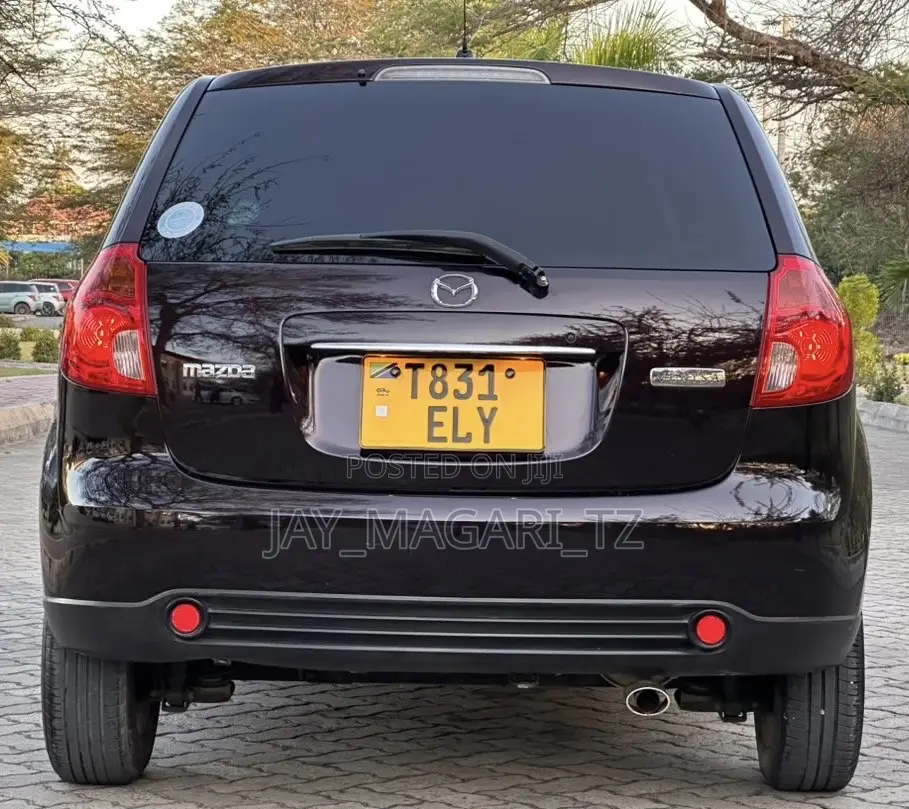 Mazda Verisa 2006 Black