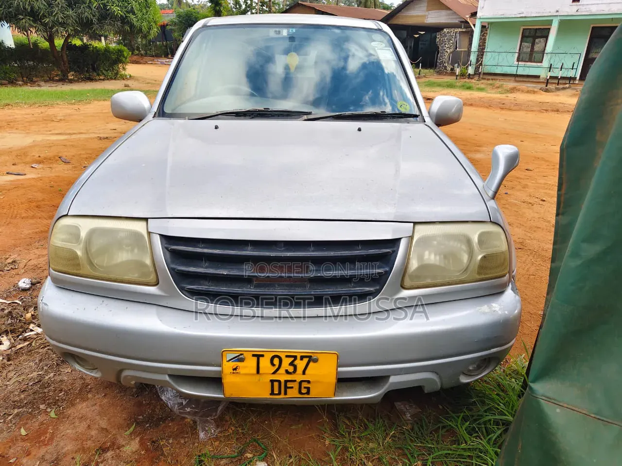 Suzuki Escudo 2002 Silver