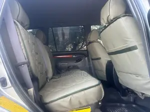 Toyota Land Cruiser Prado 2004 Silver