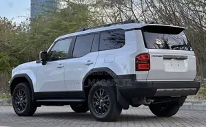 Toyota Land Cruiser Prado 2024 White