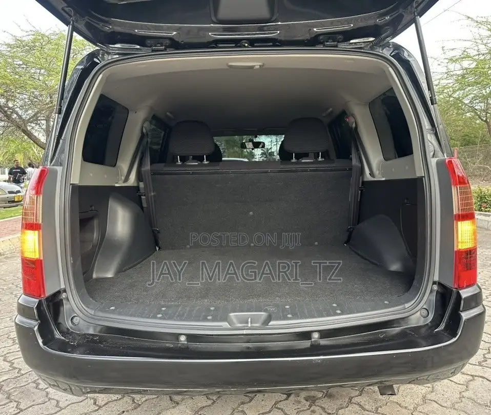 Toyota Succeed 2004 Black