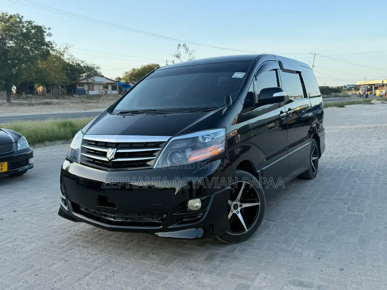 Toyota Alphard 2006 Black