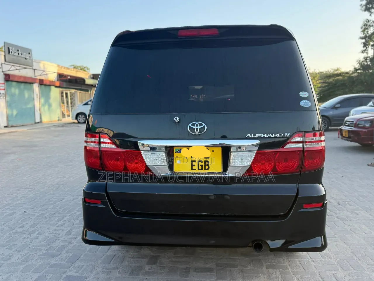 Toyota Alphard 2006 Black