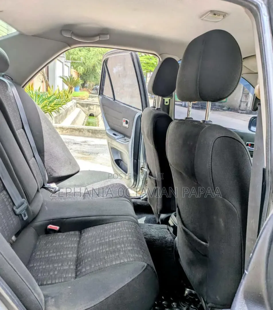 Toyota Altezza 2004 Silver