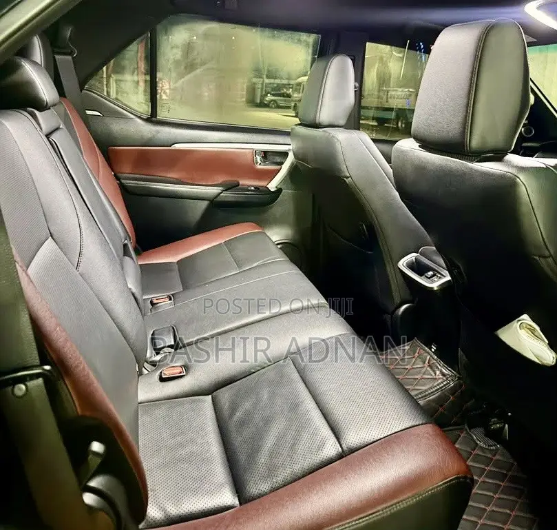 Toyota Fortuner 2.8 D AWD 2022 Matt Black