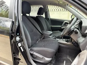 Toyota Vanguard 2012 Black