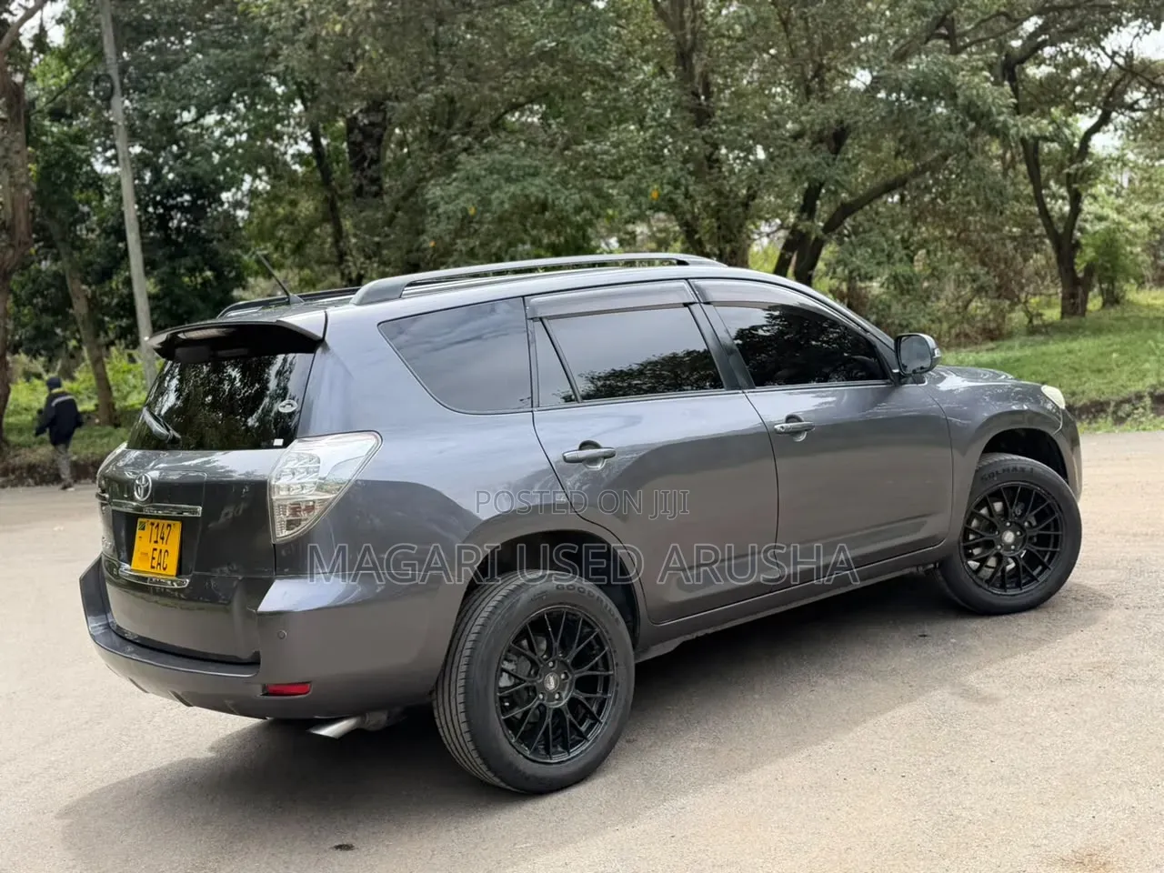 Toyota Vanguard 2010 Gray