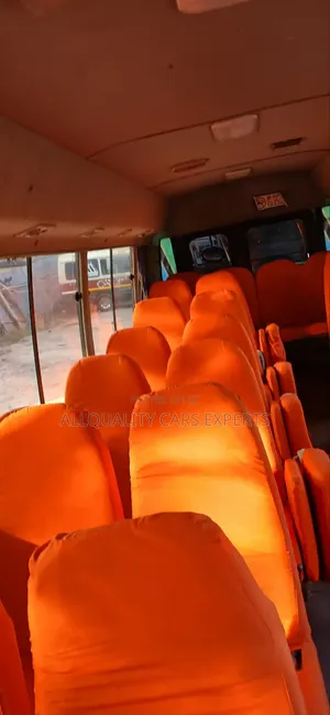Toyota Coaster 2001