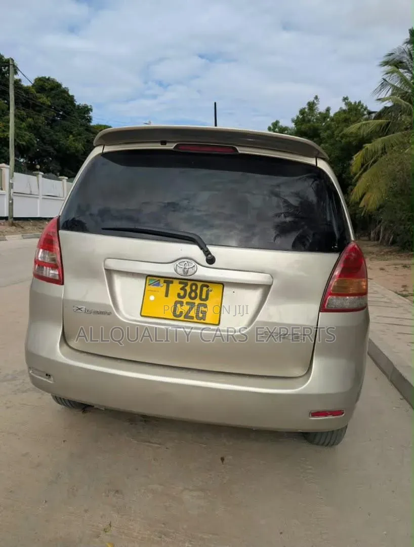Toyota Corolla Spacio 2003