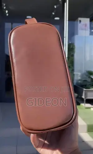 Wivu Salem Lux