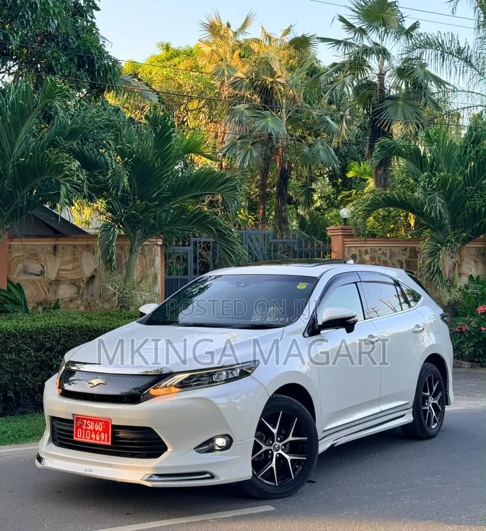 Toyota Harrier 2017 White
