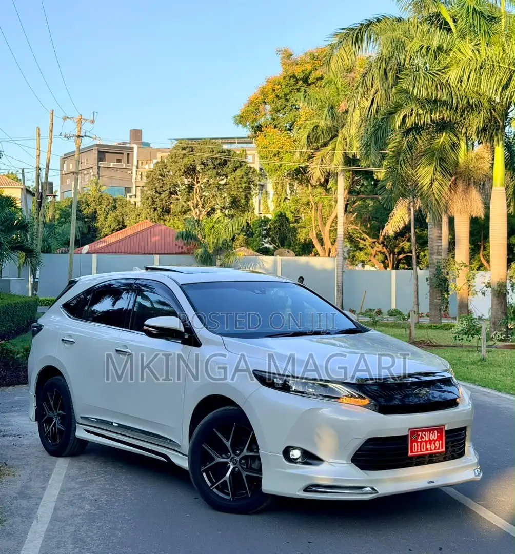 Toyota Harrier 2017 White