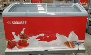 Snow Sea Showcase Freezer L470