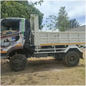 Fuso Tipper