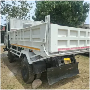 Fuso Tipper