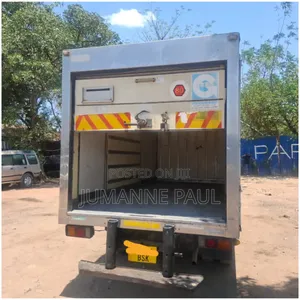 Mistubish Canter Boxbody