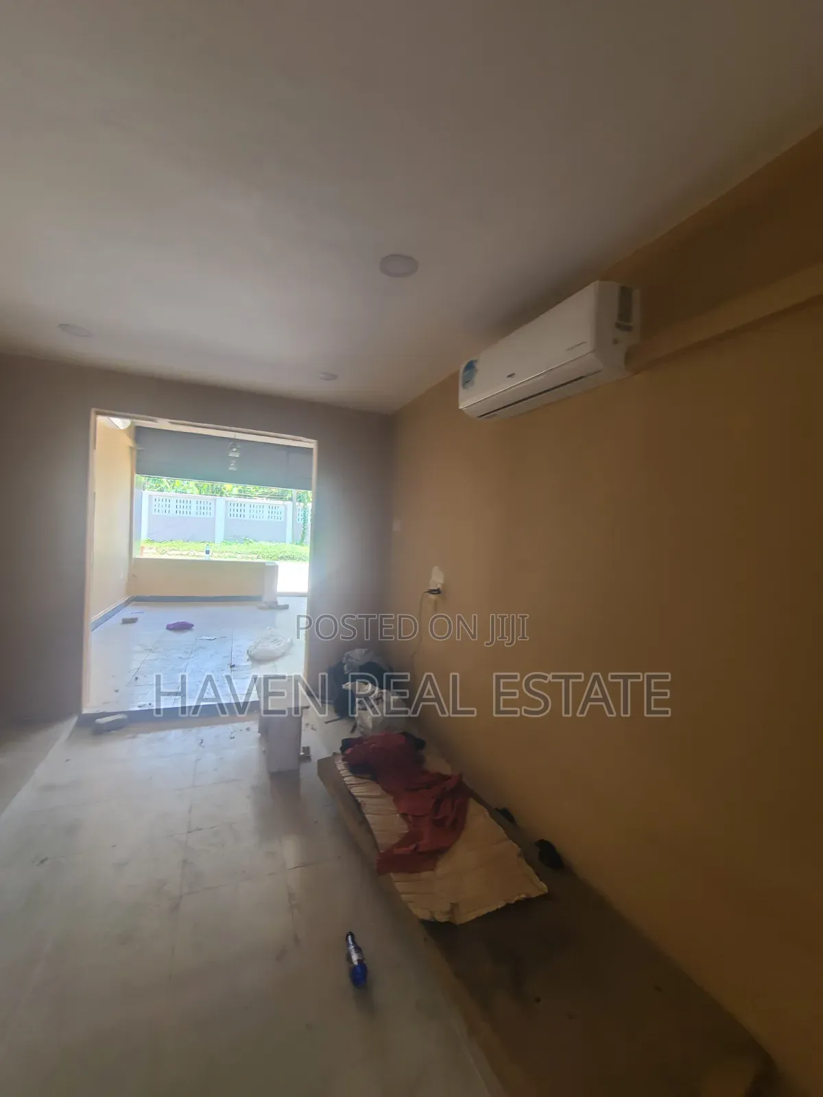 Commercial Space for Rent at Oyster Bay