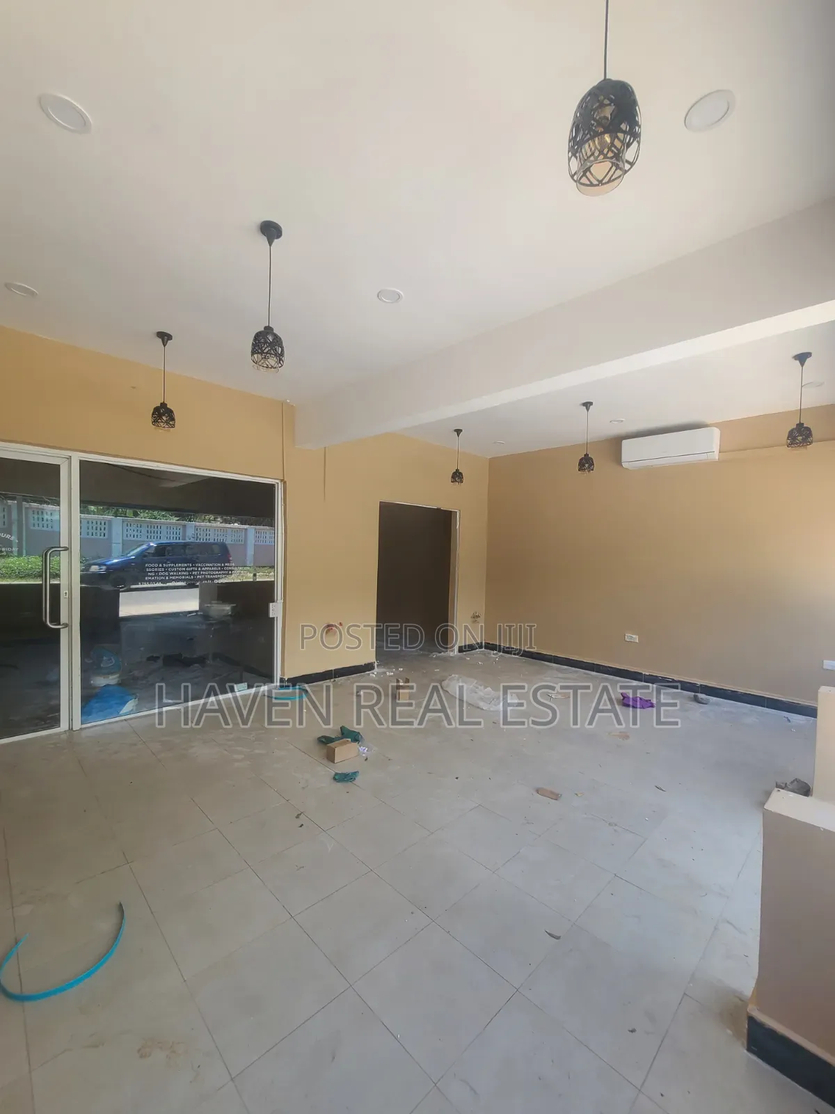Commercial Space for Rent at Oyster Bay