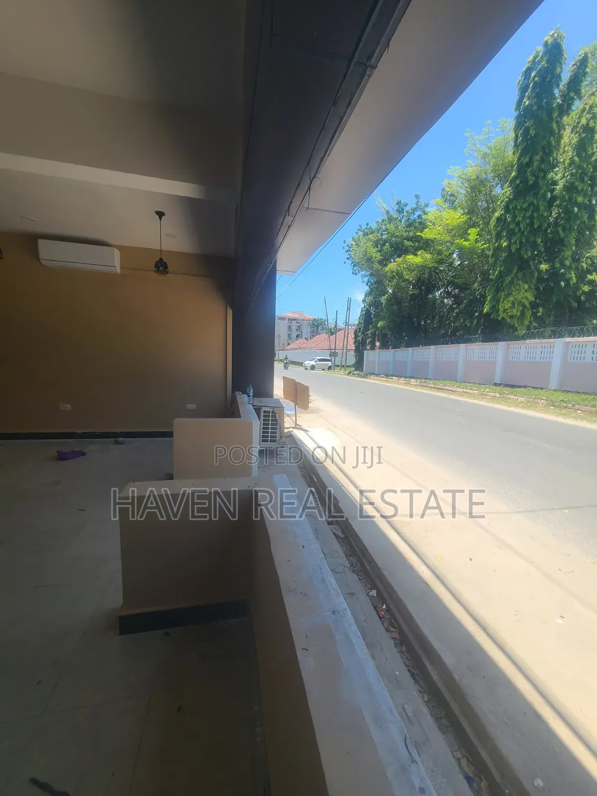 Commercial Space for Rent at Oyster Bay