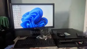 Desktop Computer HP EliteDesk 800 G4 4GB Intel Core i5 HDD 500GB