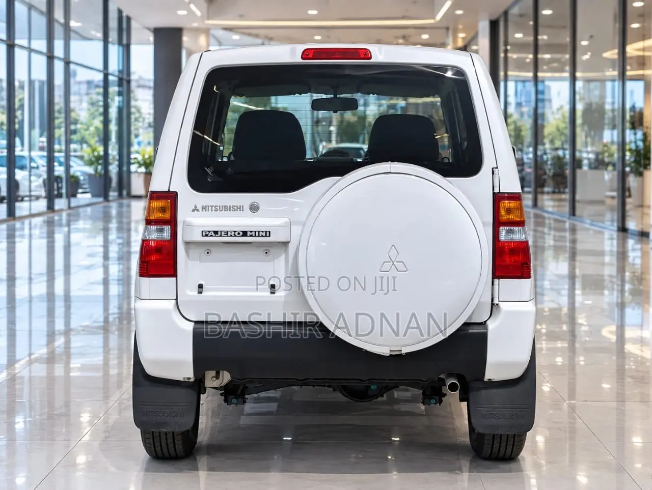 Mitsubishi Pajero 2001 White