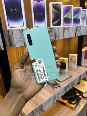 New Sony Xperia 10 III 128 GB Green