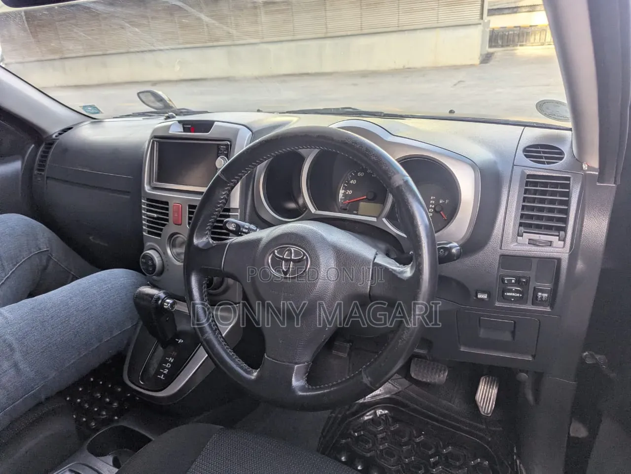 Toyota Rush 1.5 AWD 2007 Black