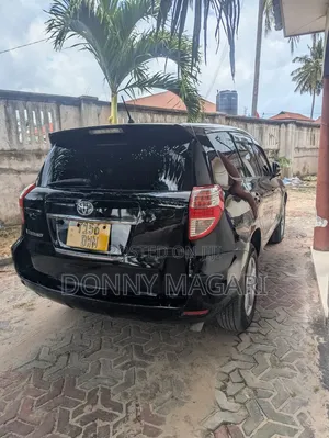 Toyota Vanguard 2007 Black